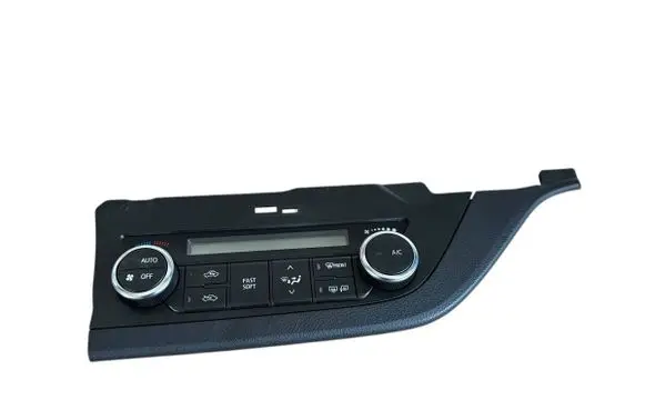 Toyota Auris E180 Climate control unit 5590002790 7380W53B
