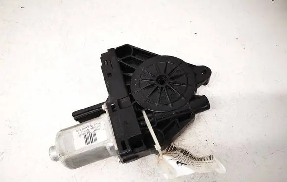 Volvo XC60 Rear door window regulator motor 966265102
