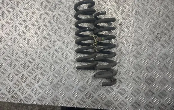 Mercedes-Benz E W212 Rear coil spring