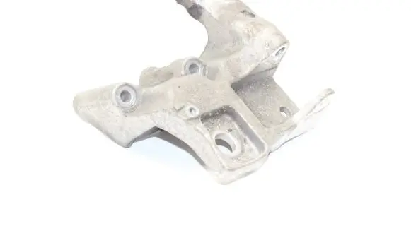 Volvo V60 Engine mounting bracket 31401633
