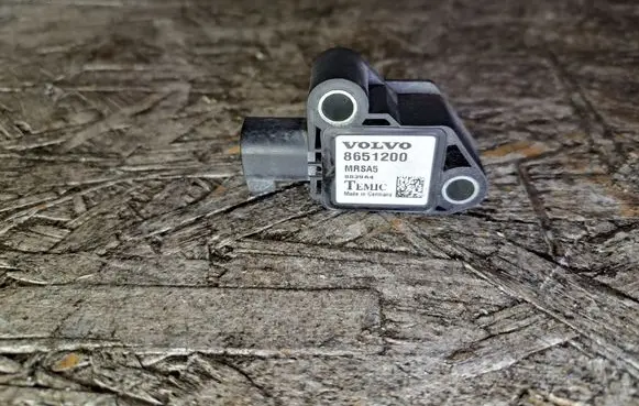 Volvo S40 Airbag deployment crash/impact sensor 8651200
