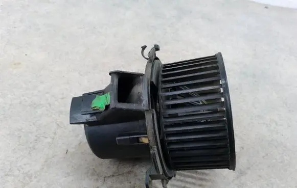 Opel Movano A Heater fan/blower H6868