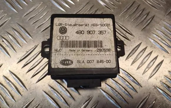 Audi A6 S6 C5 4B Light module LCM 4B0907357