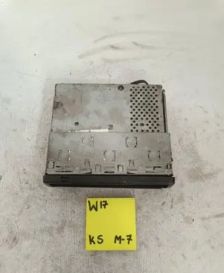 Ford Mondeo Mk III Radio/GPS head unit trim PA9811W0303274 FA0313540 ZF0183260