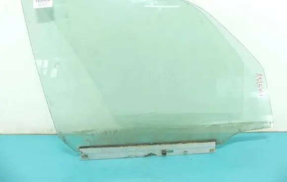 Opel Meriva A Front door window glass four-door IMPRK1325897