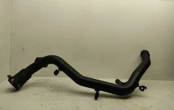Audi Q7 4L Intercooler hose/pipe 7L6145770M 7L6145795