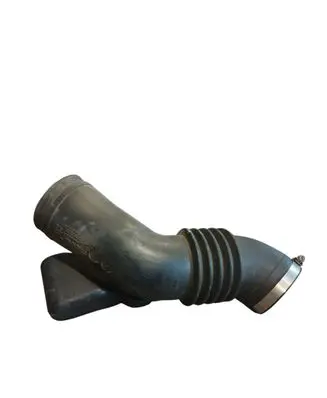 Subaru Outback Air intake hose/pipe