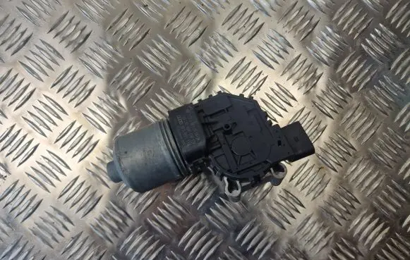 Audi A4 S4 B7 8E 8H Wiper motor 8E1955119