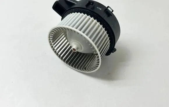 Heater fan/blower