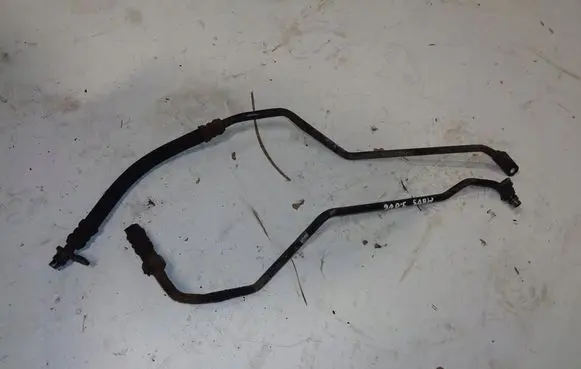 Gearbox oil cooler pipe/hose