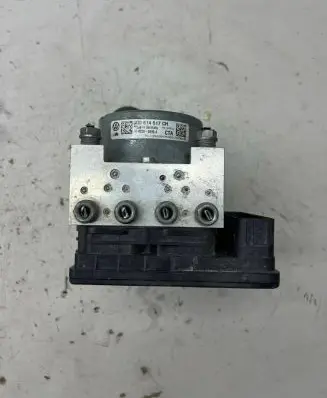 Volkswagen Golf VII ABS Pump 5Q0614517CH 5Q0614235