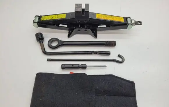 KIA Sportage Tool set