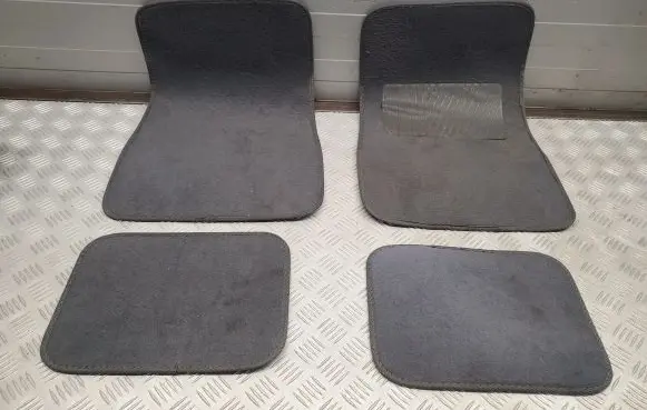 Mercedes-Benz CLS C218 X218 Car floor mat set 
