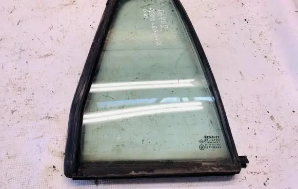 Renault Laguna II Rear vent window glass 