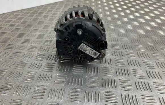 Volkswagen Golf VII Generator/alternator TG14C043