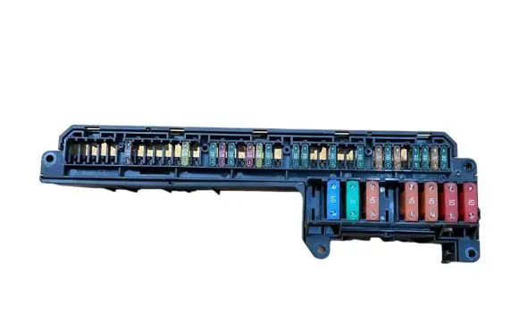 BMW 5 E60 E61 Fuse module 61146957330 6957330