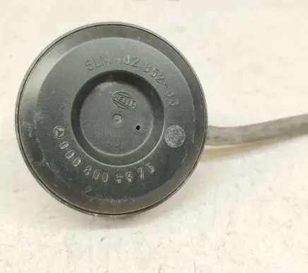 Headlight level adjustment motor