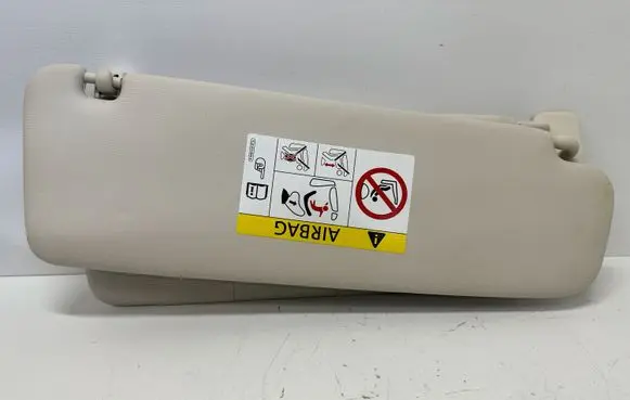 Volkswagen Touareg II Sun visor 7P0857551F