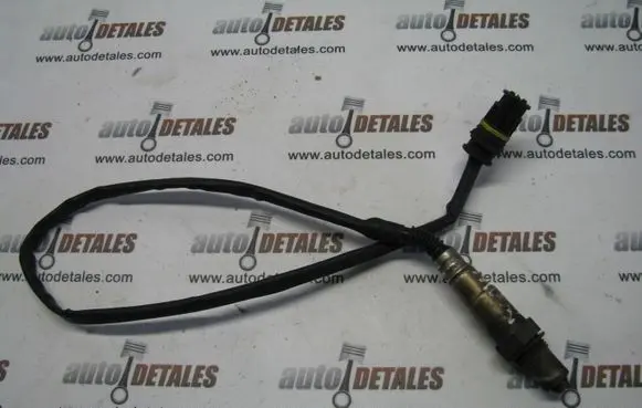Mercedes-Benz C W203 Lambda probe sensor A0015108717