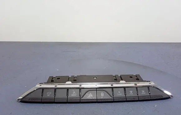 Skoda Octavia Mk4 Other switches/knobs/shifts 5E3925200F