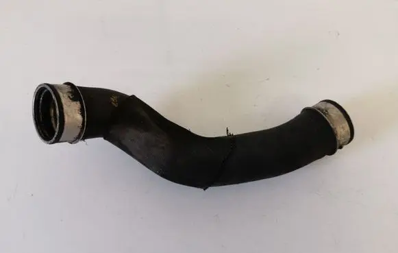 Mercedes-Benz E W211 Intercooler hose/pipe A2115280182