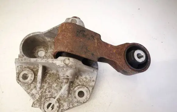 Peugeot 407 Engine mount bracket 9647646380