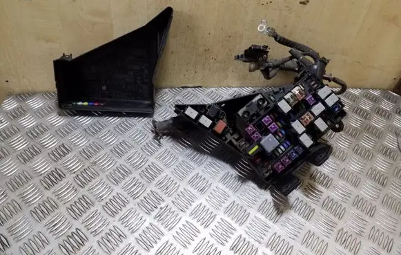 Subaru Outback Fuse box set