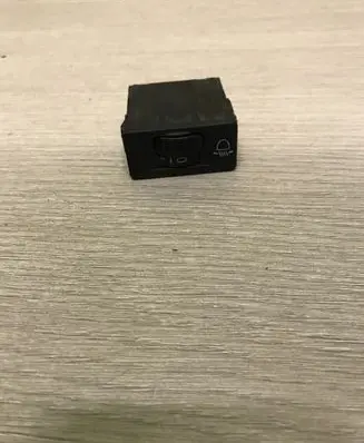 Peugeot 208 Headlight level height control switch 96384422XT