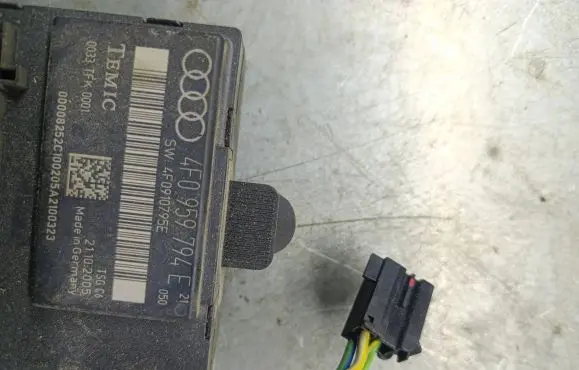 Audi A6 S6 C6 4F Door control unit/module 4F0959794E