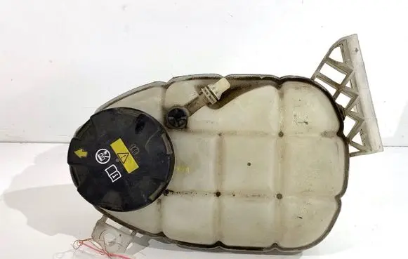 BMW 3 F30 F35 F31 Coolant expansion tank/reservoir 7642160