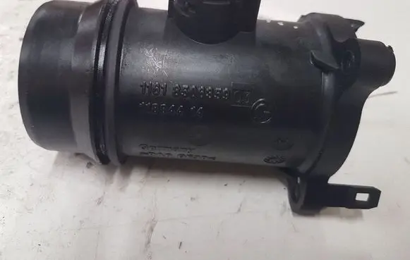 BMW 5 F10 F11 Mass air flow meter 11618506359