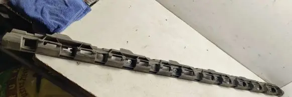 Volkswagen PASSAT B8 Sill supporting ledge 