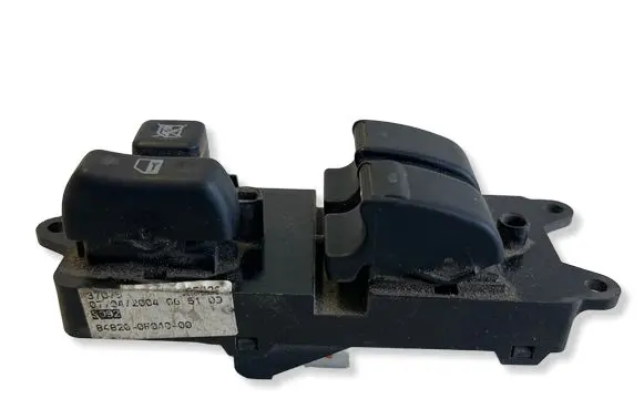 Toyota Corolla Verso AR10 Electric window control switch 37075C92C04