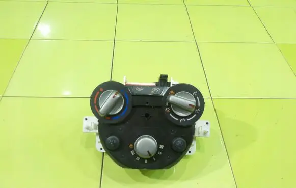 Nissan Note (E12) Other switches/knobs/shifts 275133VU9E