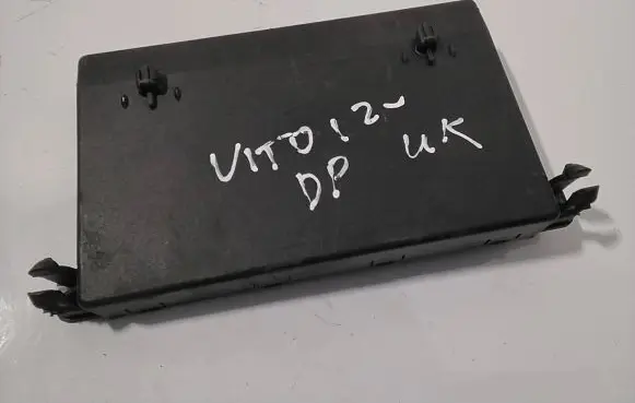 Mercedes-Benz Vito Viano W639 Door control unit/module 6399003200 00006169