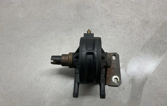 Nissan X-Trail T30 Fuel filter 0051936