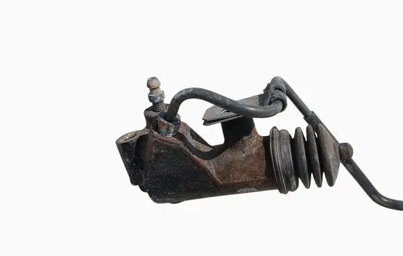 Clutch slave cylinder