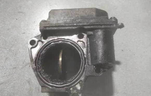 Skoda Octavia Mk2 (1Z) Throttle valve 03G128063C