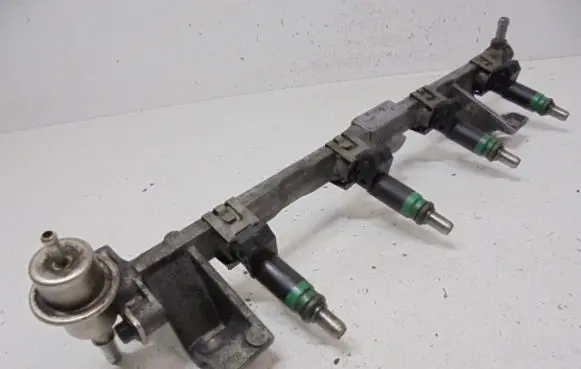 Ford Focus Fuel injector 98MF-BA
