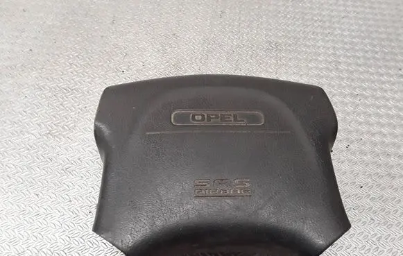 Opel Monterey Steering wheel airbag