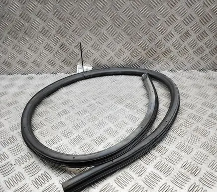 Bentley Continental Rubber seal front door (on door) 3W8867337C