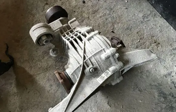 Rear differential