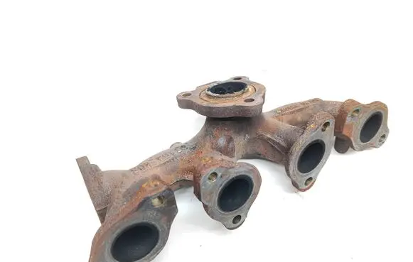 Volvo S90, V90 Exhaust manifold 31380132