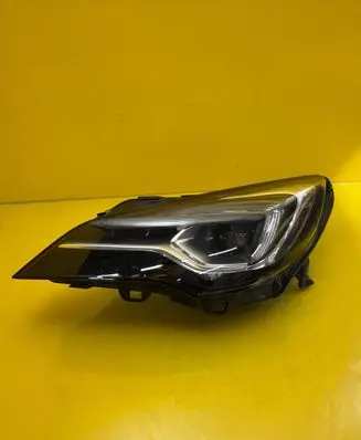 Opel Astra K Headlight/headlamp 39111149