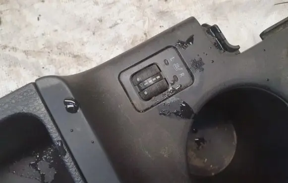 Subaru Legacy Seat heating switch