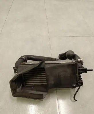 Ford Focus Intercooler radiator CV619L440VC BV618C607CC