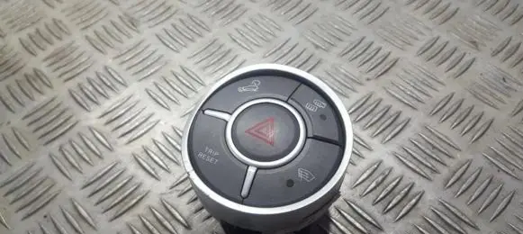 SsangYong Kyron Hazard light switch