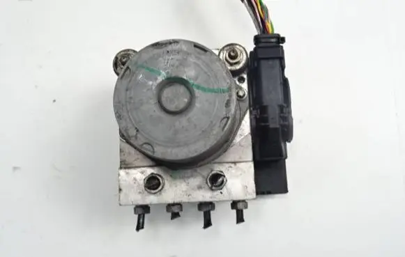 Nissan Qashqai ABS Pump 0265951849