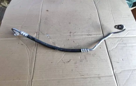 Mercedes-Benz E W213 Air conditioning (A/C) pipe/hose A2138305100