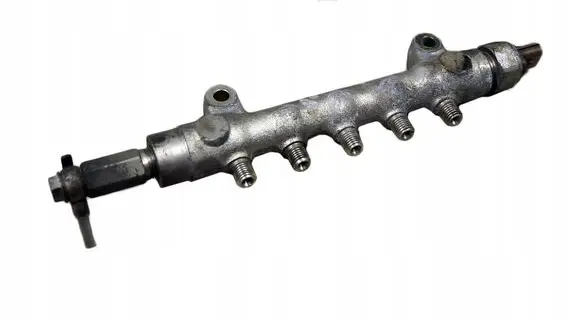 Subaru Forester SH Fuel main line pipe